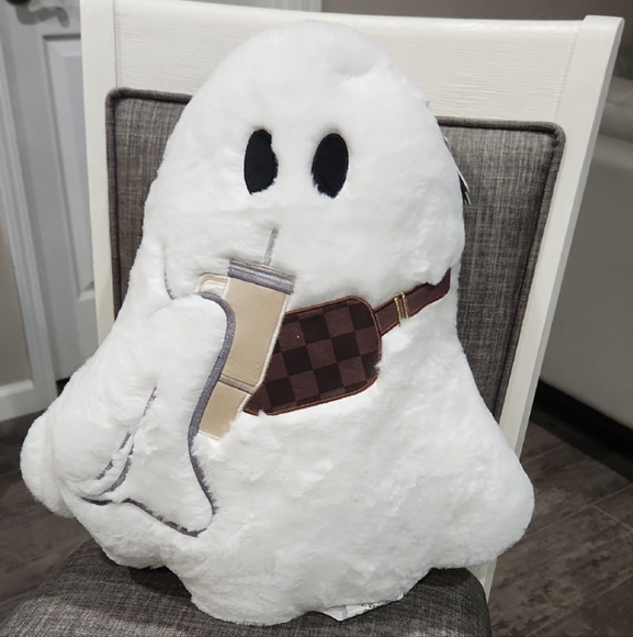 Other - Reserved Bundle 2 Ghost Pillows